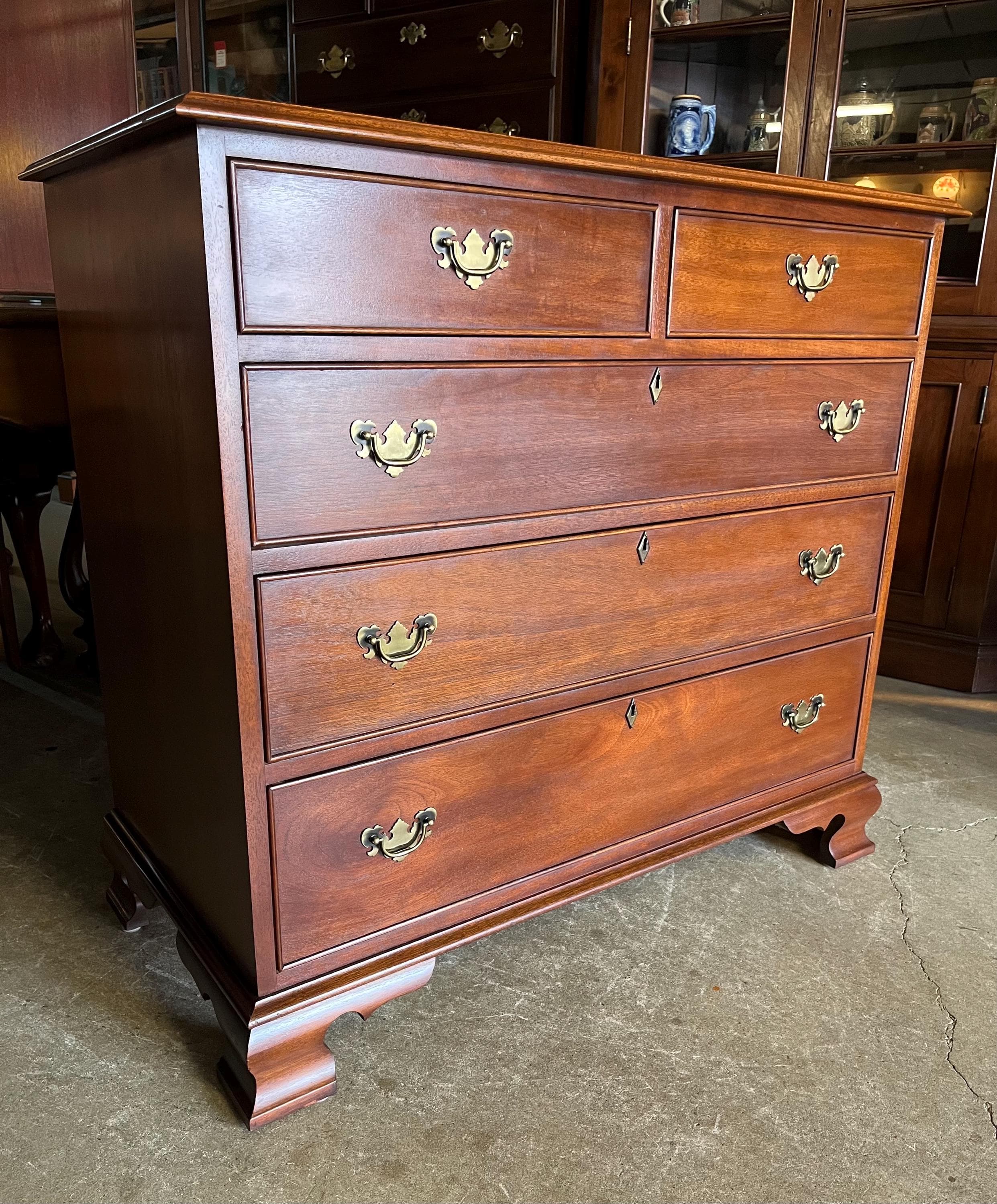 Craftique Two Over Three Drawer Chest - Thumbnail 6