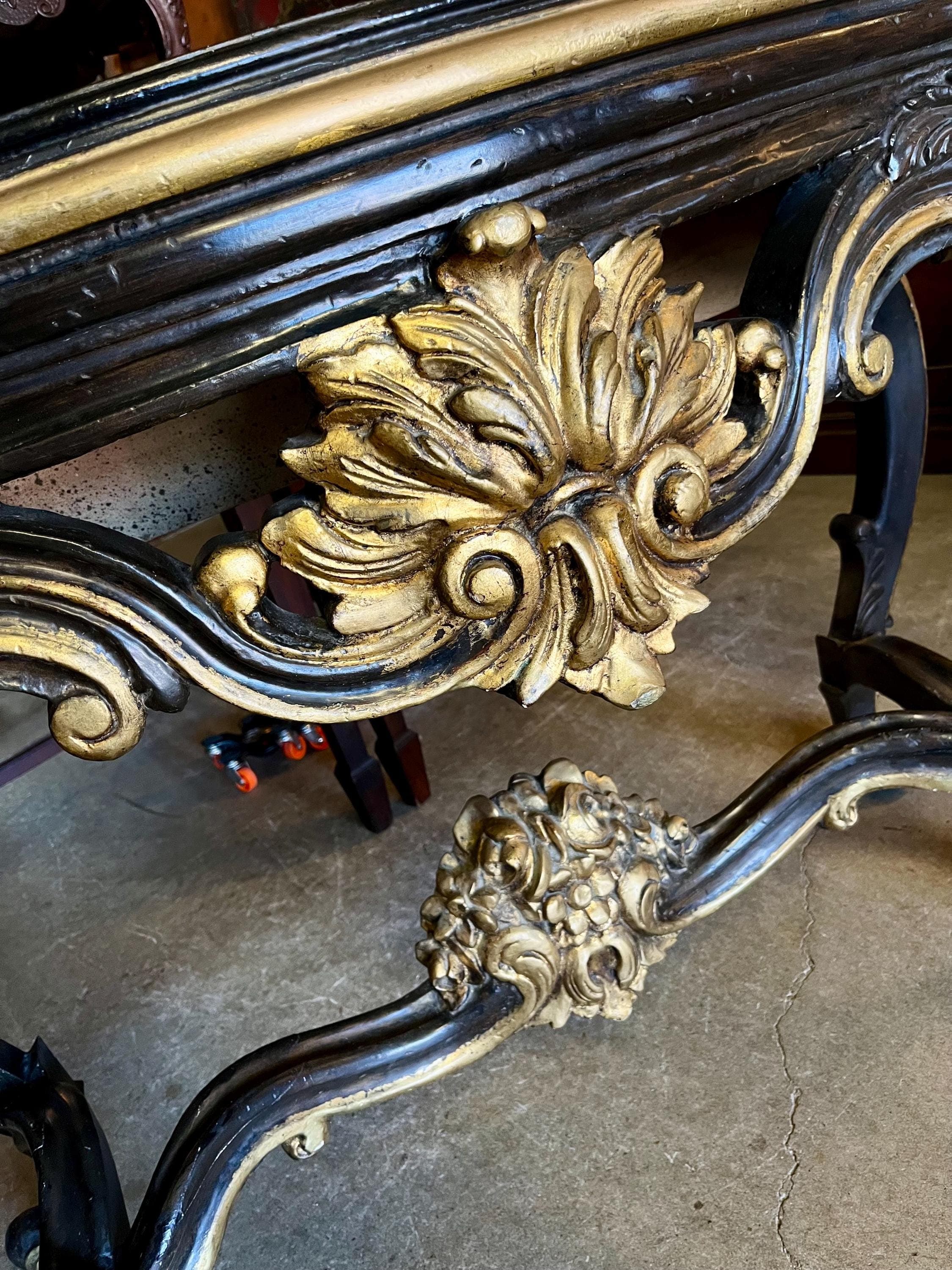 Baroque Style Console Table - Thumbnail 3
