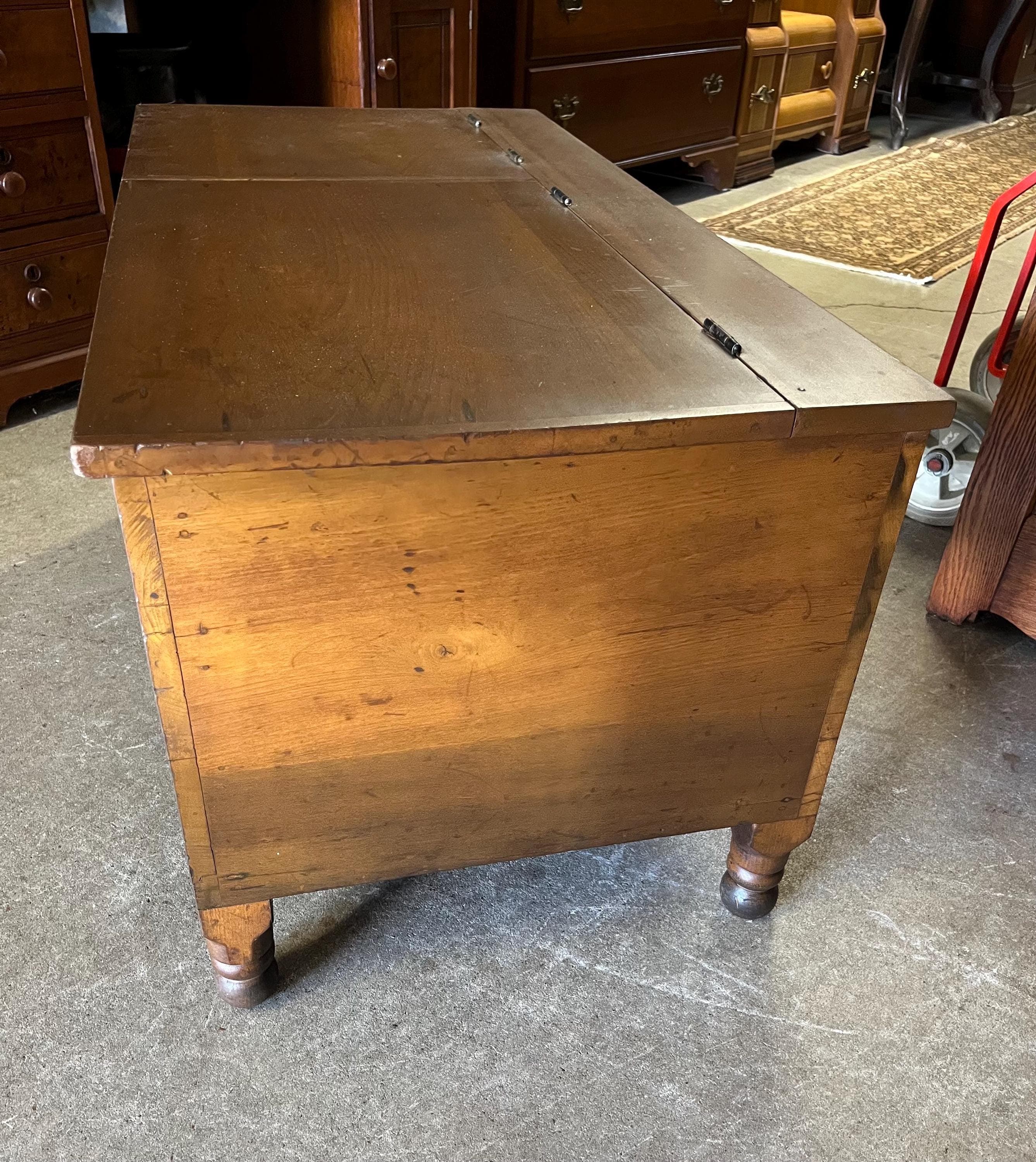 Primitive Blanket Chest - Thumbnail 8