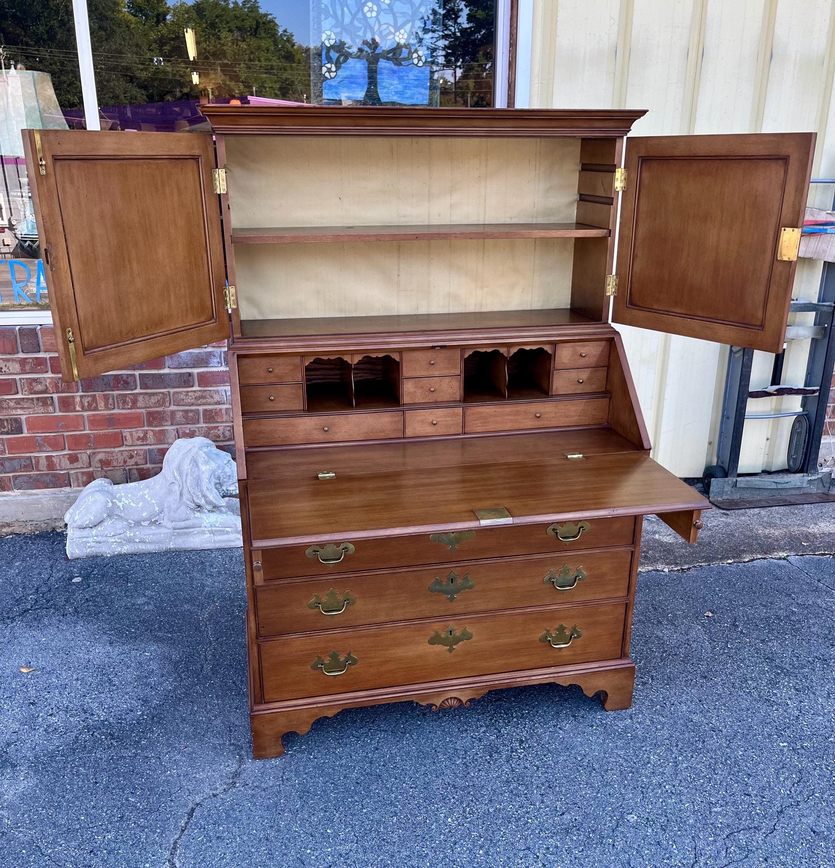 Kittinger Colonial Williamsburg Secretary Bookcase - Thumbnail 7