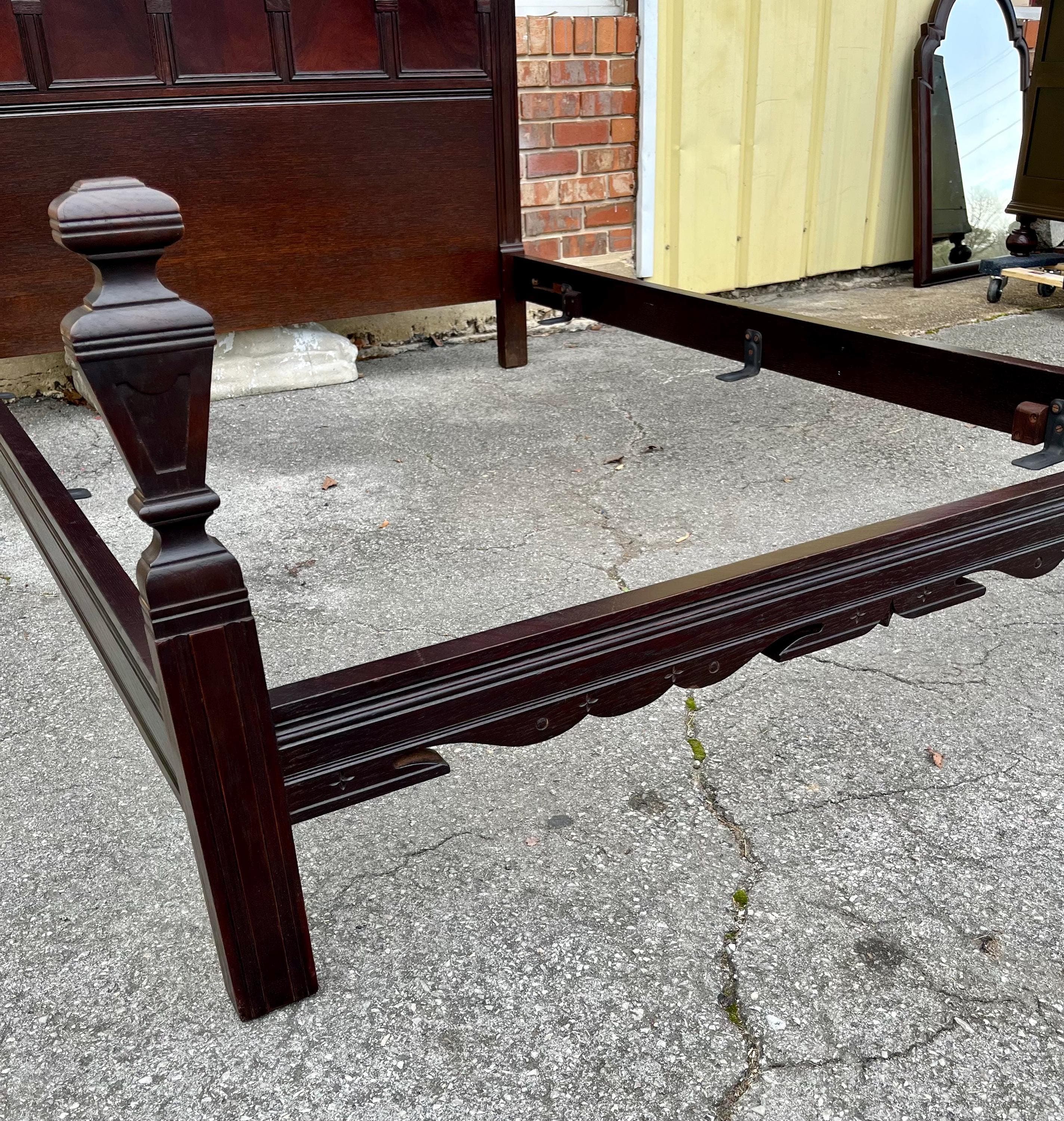 Antique Full Bed Attributed to John Widdicomb - Thumbnail 4