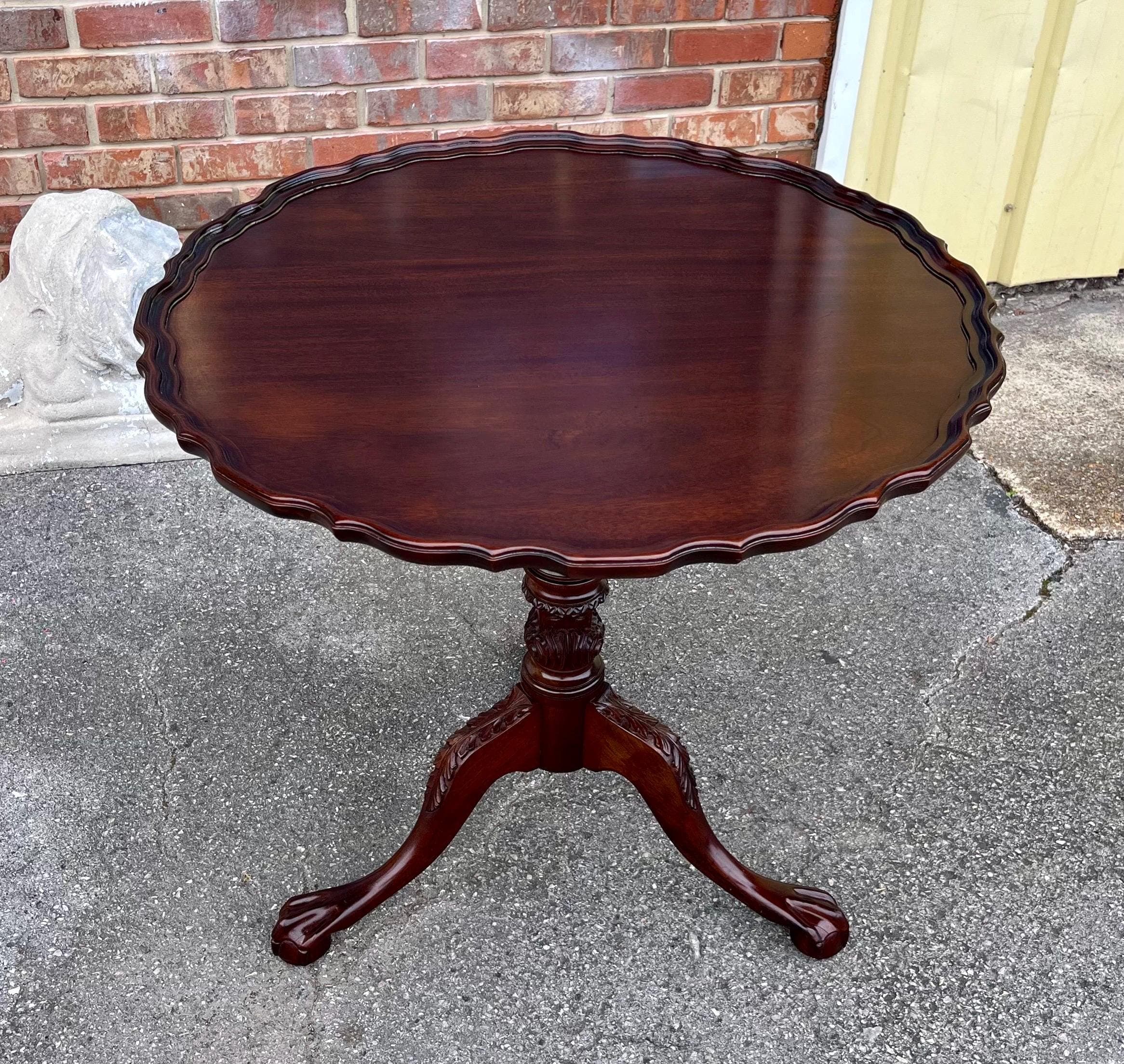 Craftique tilt-top pie crust table - Thumbnail 3