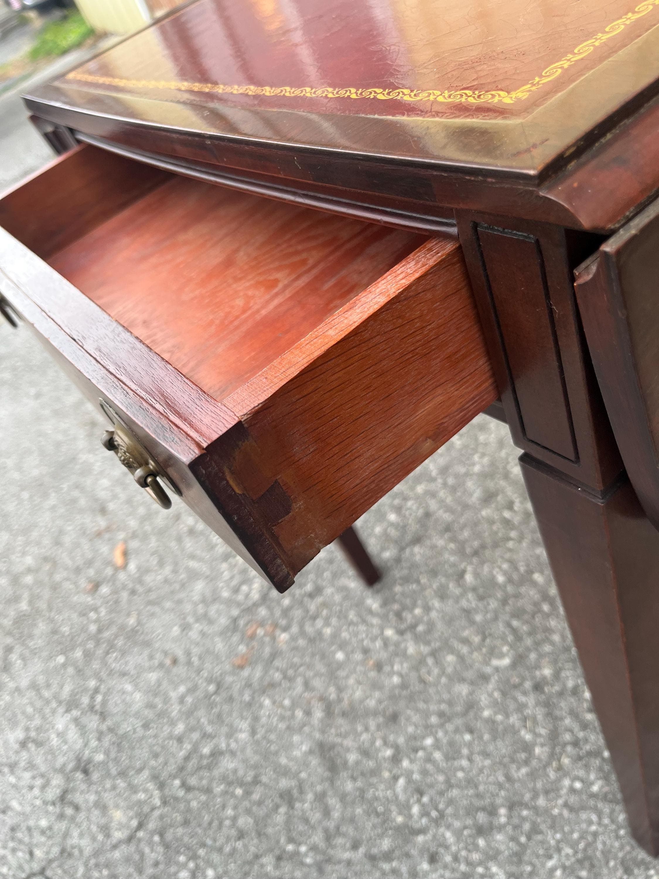 Pair of Leather-Top End Tables by Zangerle - Thumbnail 5