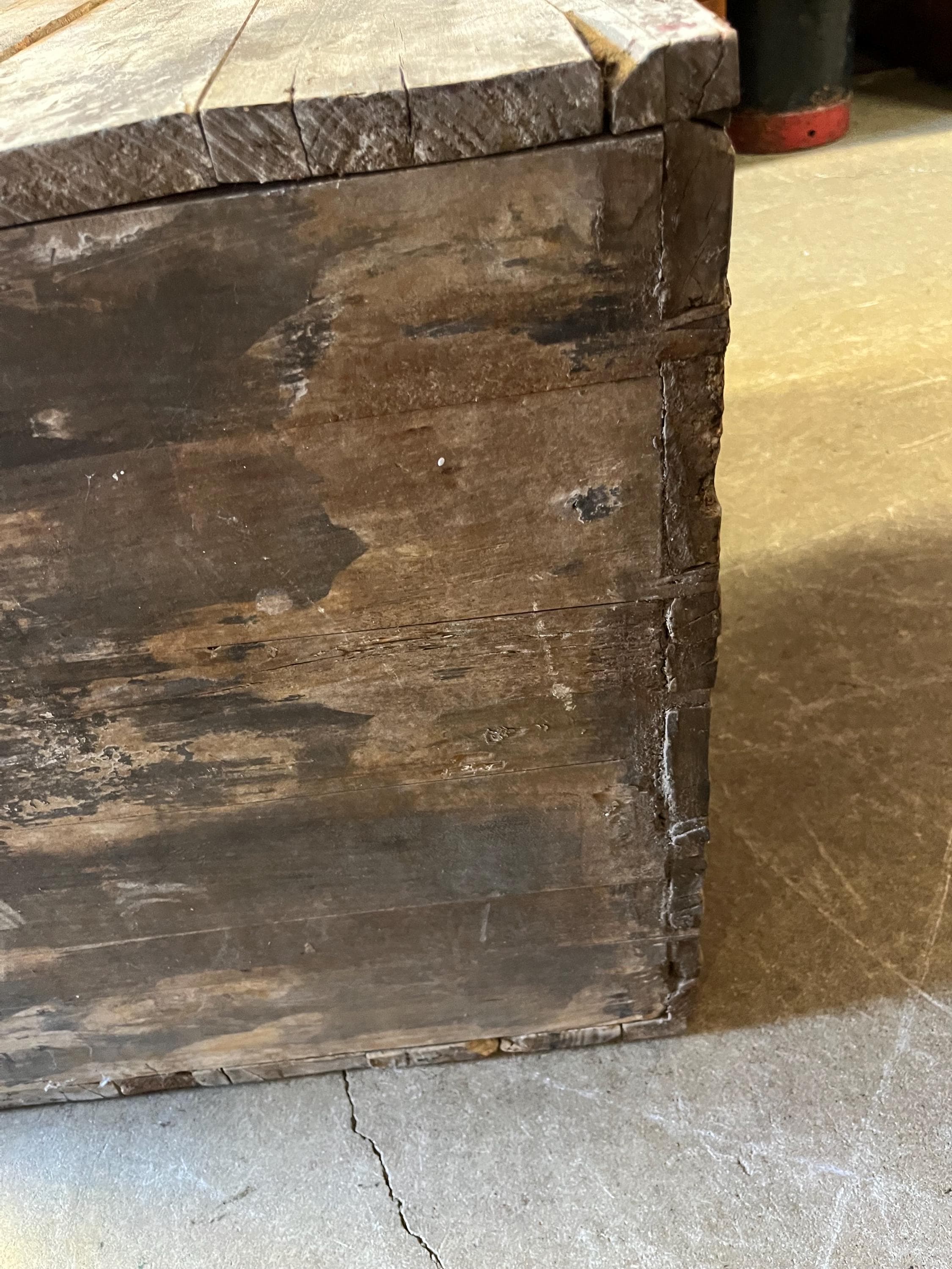 Antique Primitive Painted Trunk - Thumbnail 7