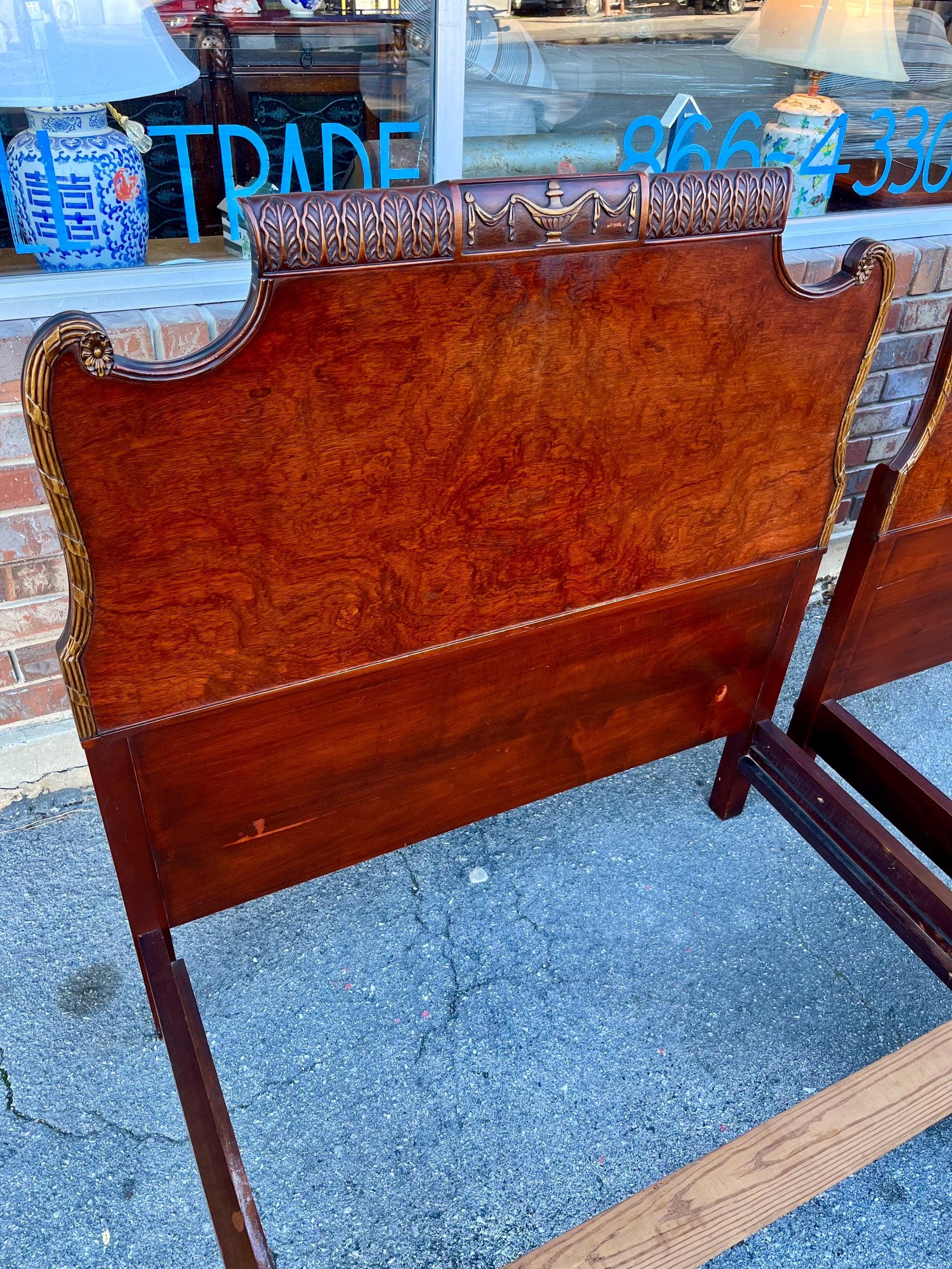 Pair of Romweber Twin Beds - Thumbnail 6