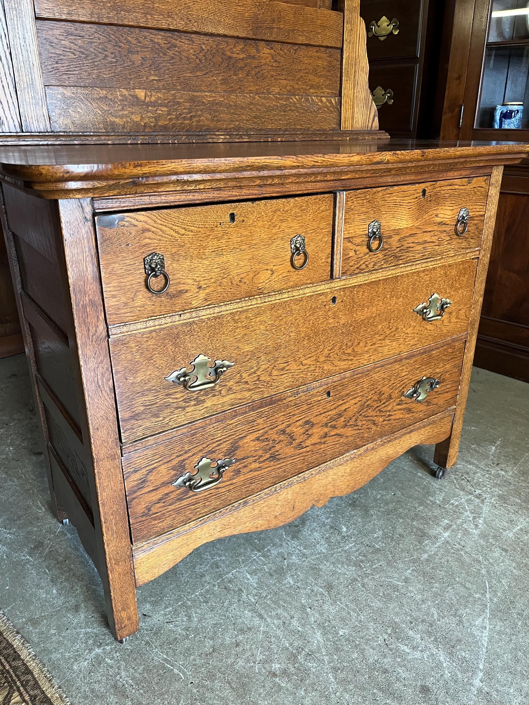 Antique Oak Dresser With Mirror - Thumbnail 8