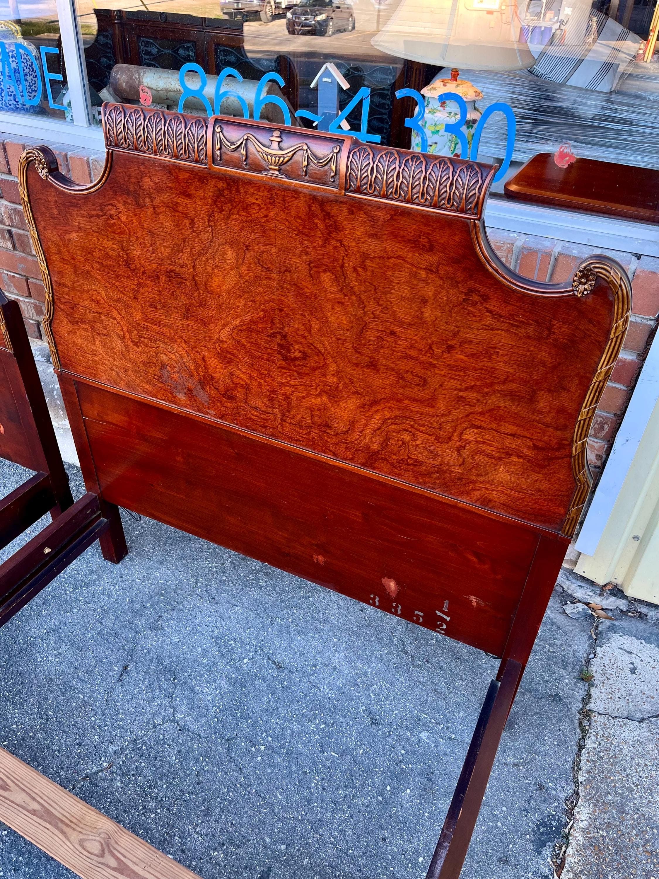 Pair of Romweber Twin Beds - Thumbnail 5