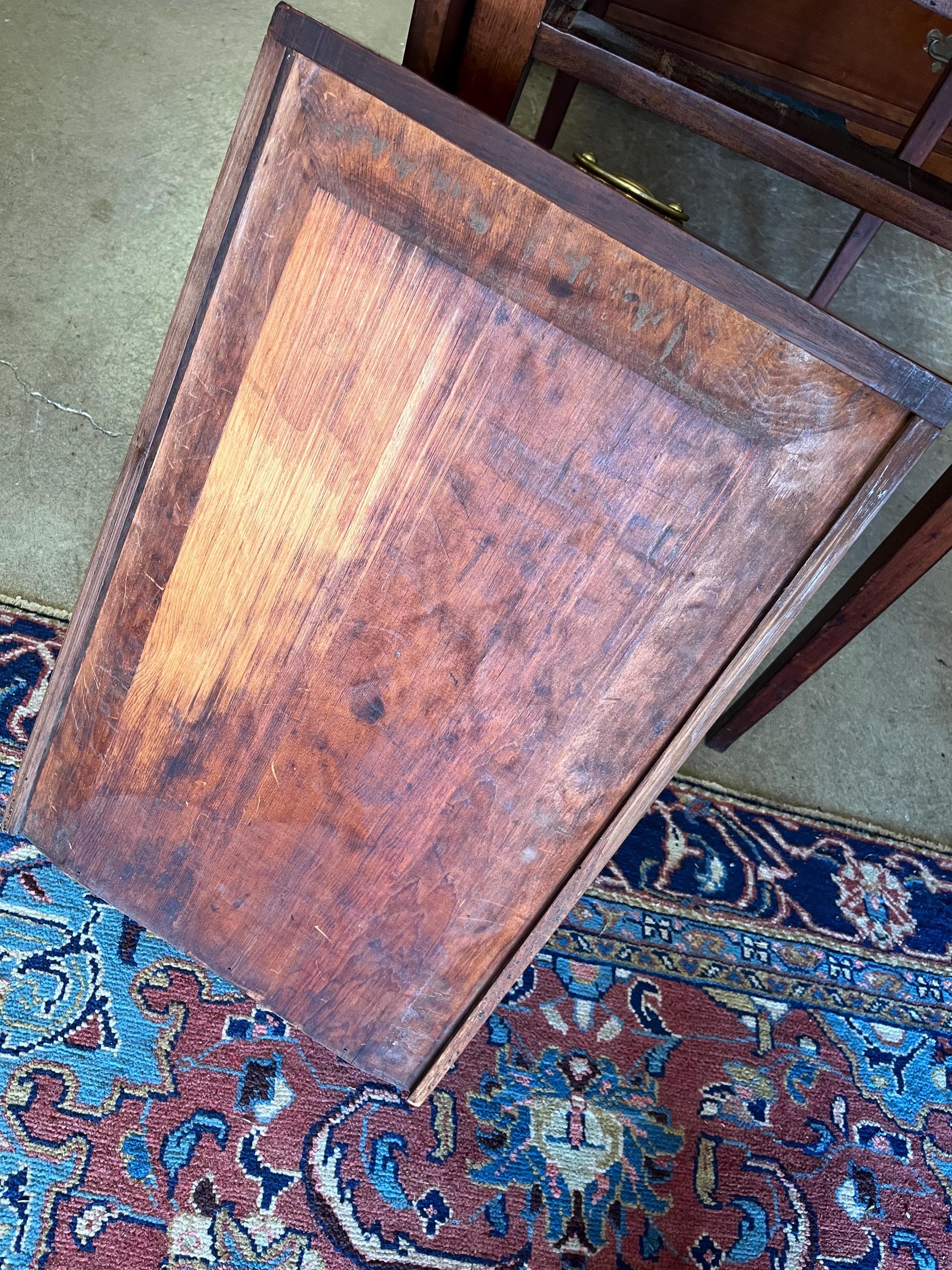 Antique American Southern Pembroke Table - Thumbnail 8