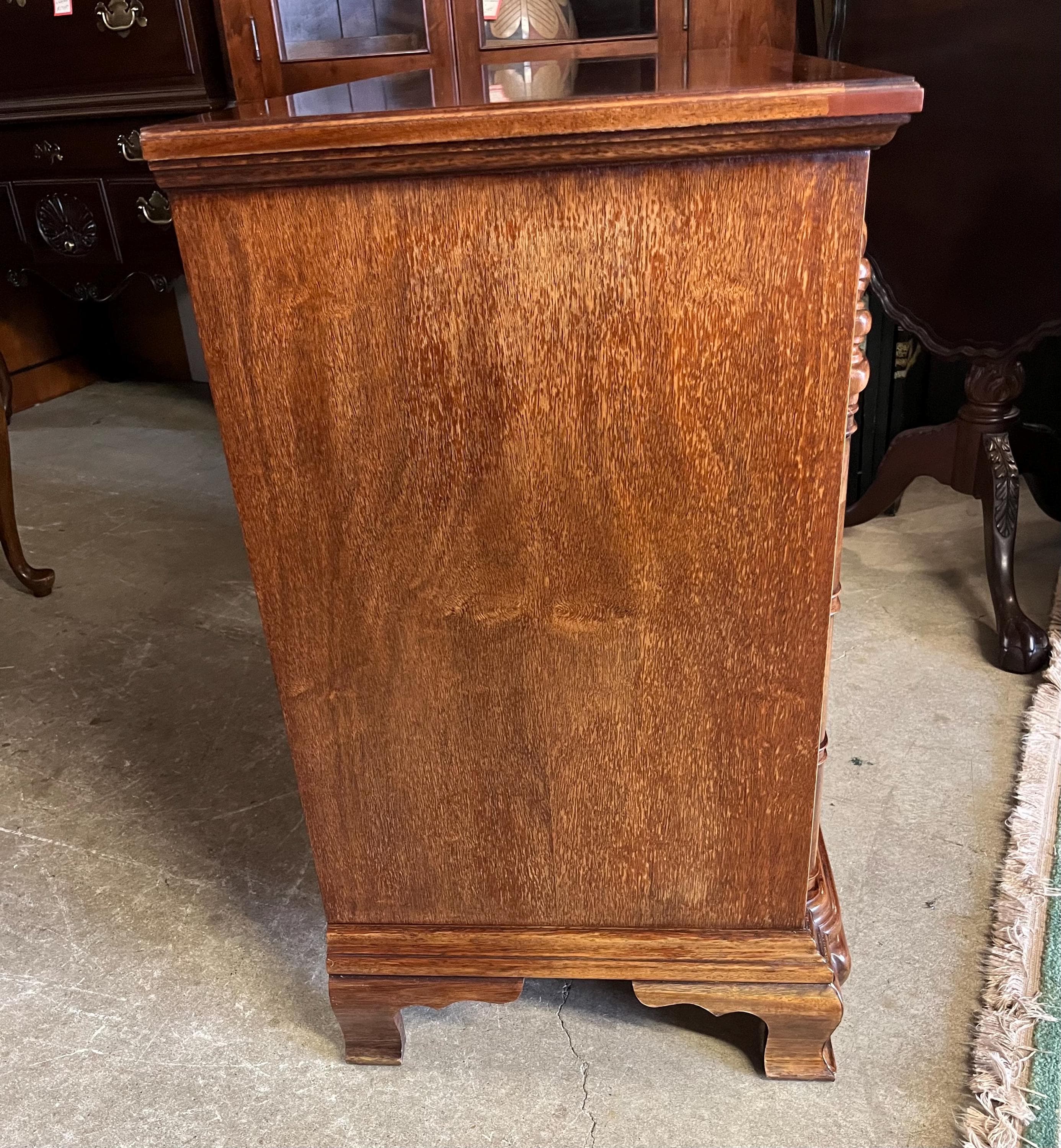 Stoneleigh Shell Carved Block Front Chest - Thumbnail 7