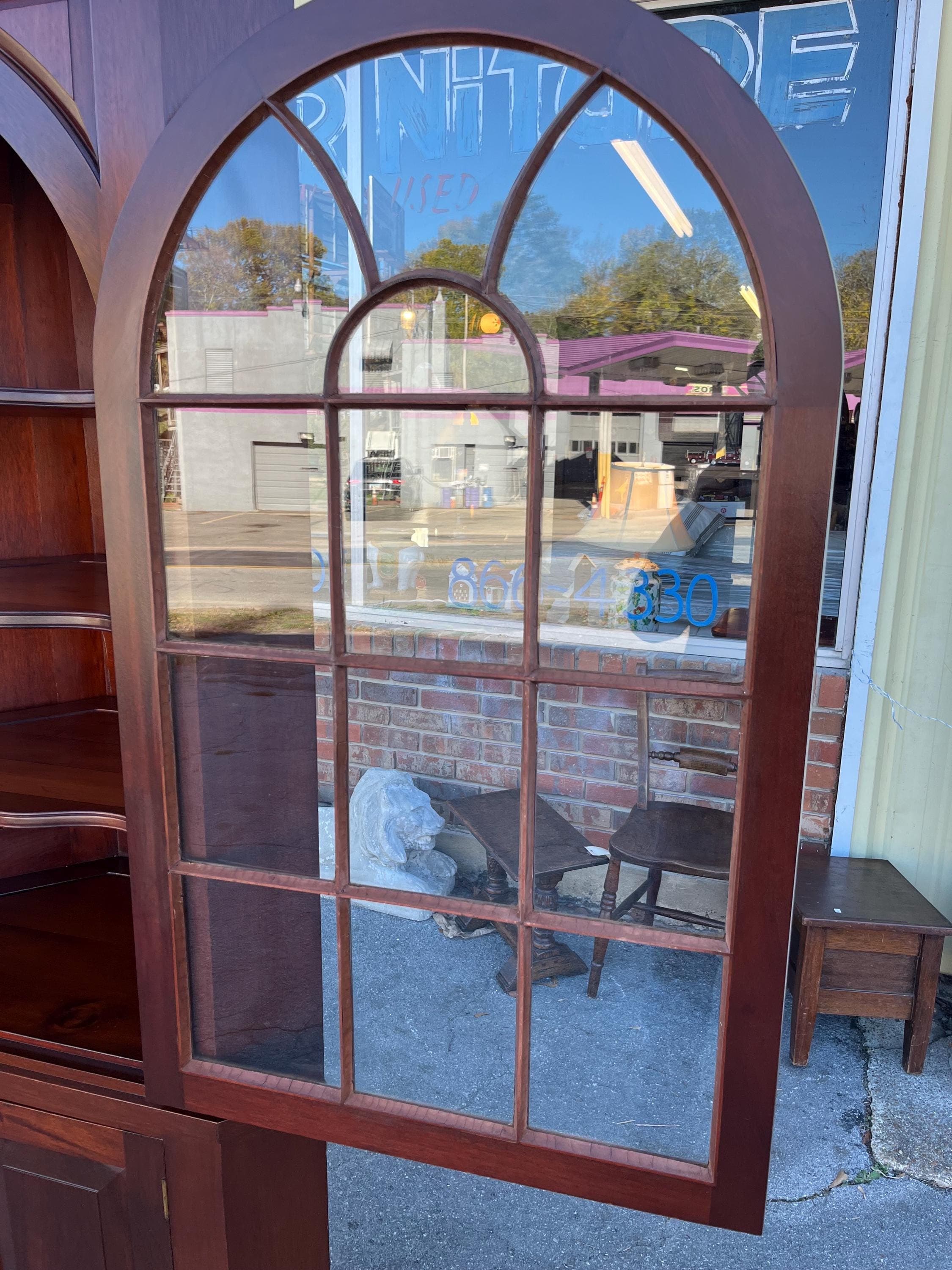 Biggs Old Dominion Corner Cabinet - Thumbnail 9