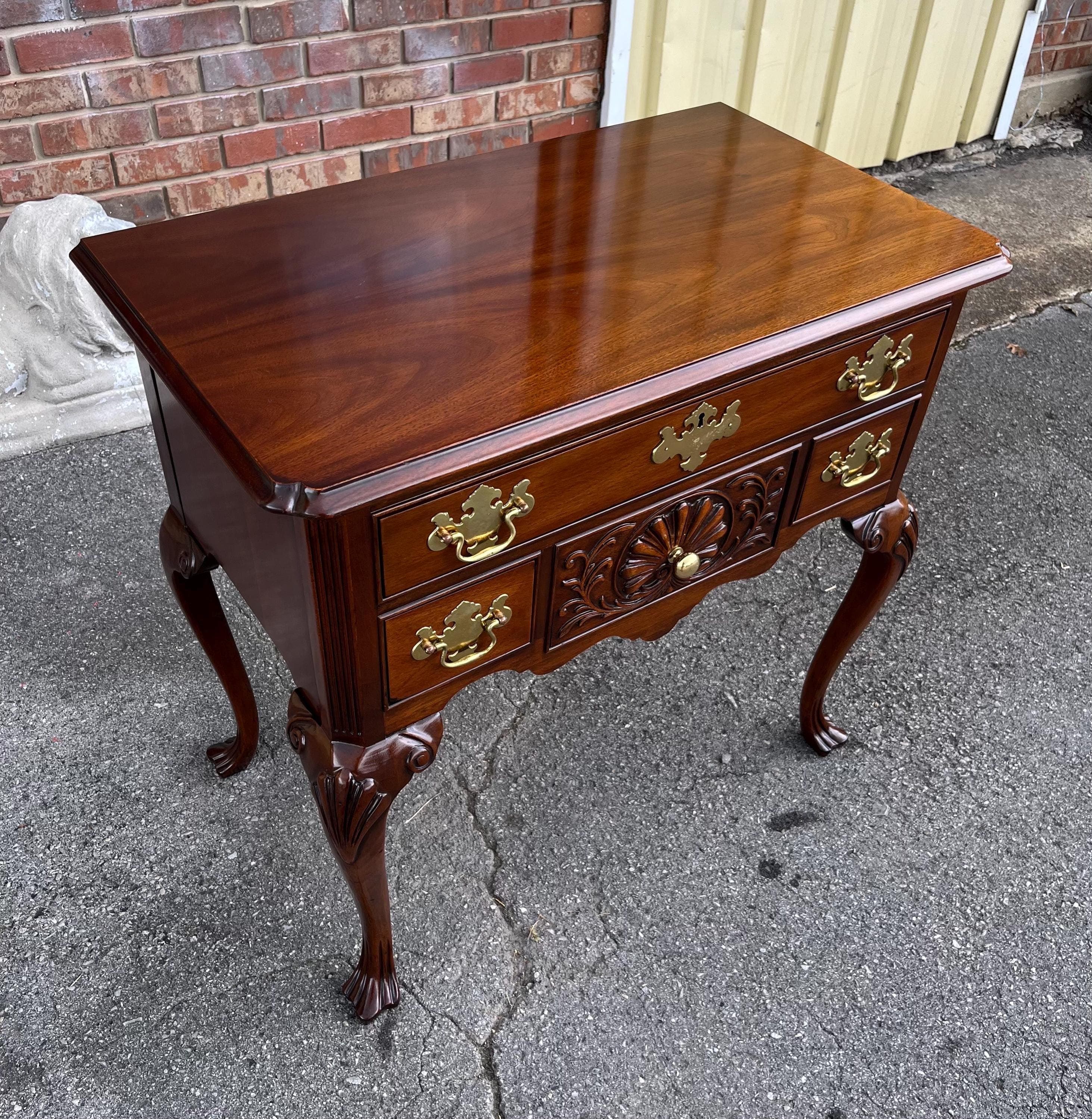 Councill Craftsmen Chippendale Lowboy - Thumbnail 8
