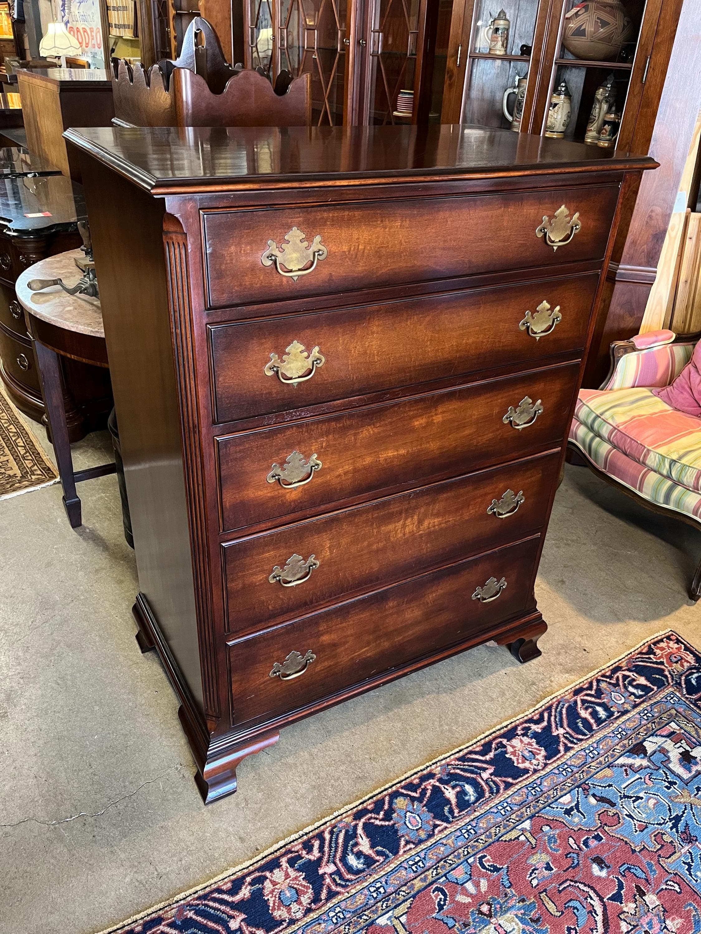 Kindel Chest of Drawers - Thumbnail 6