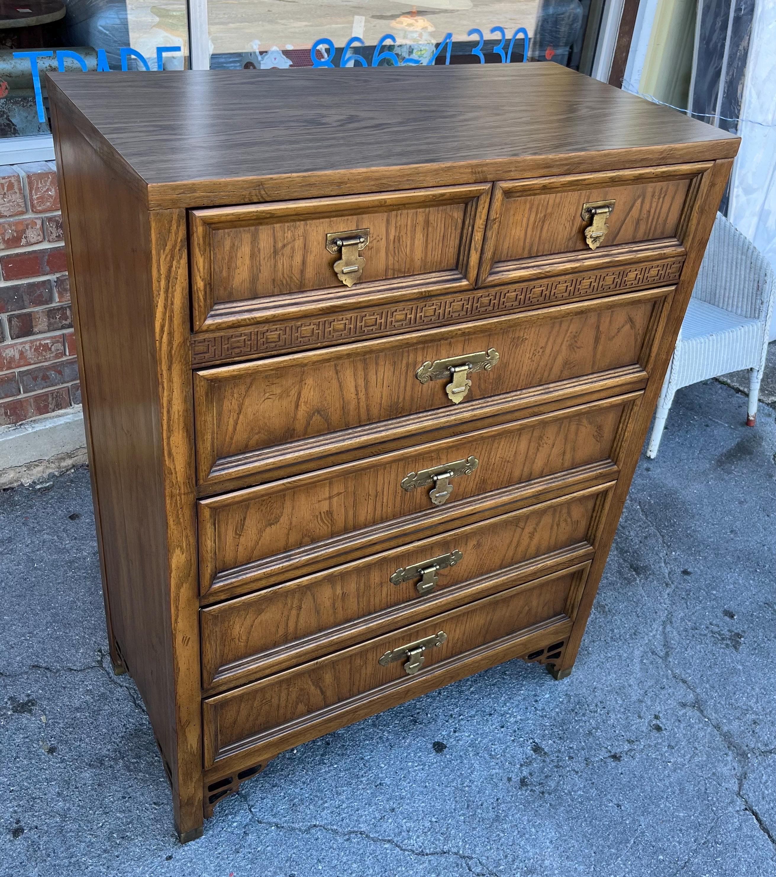 Dixie Shangri La Chest of Drawers - Thumbnail 10