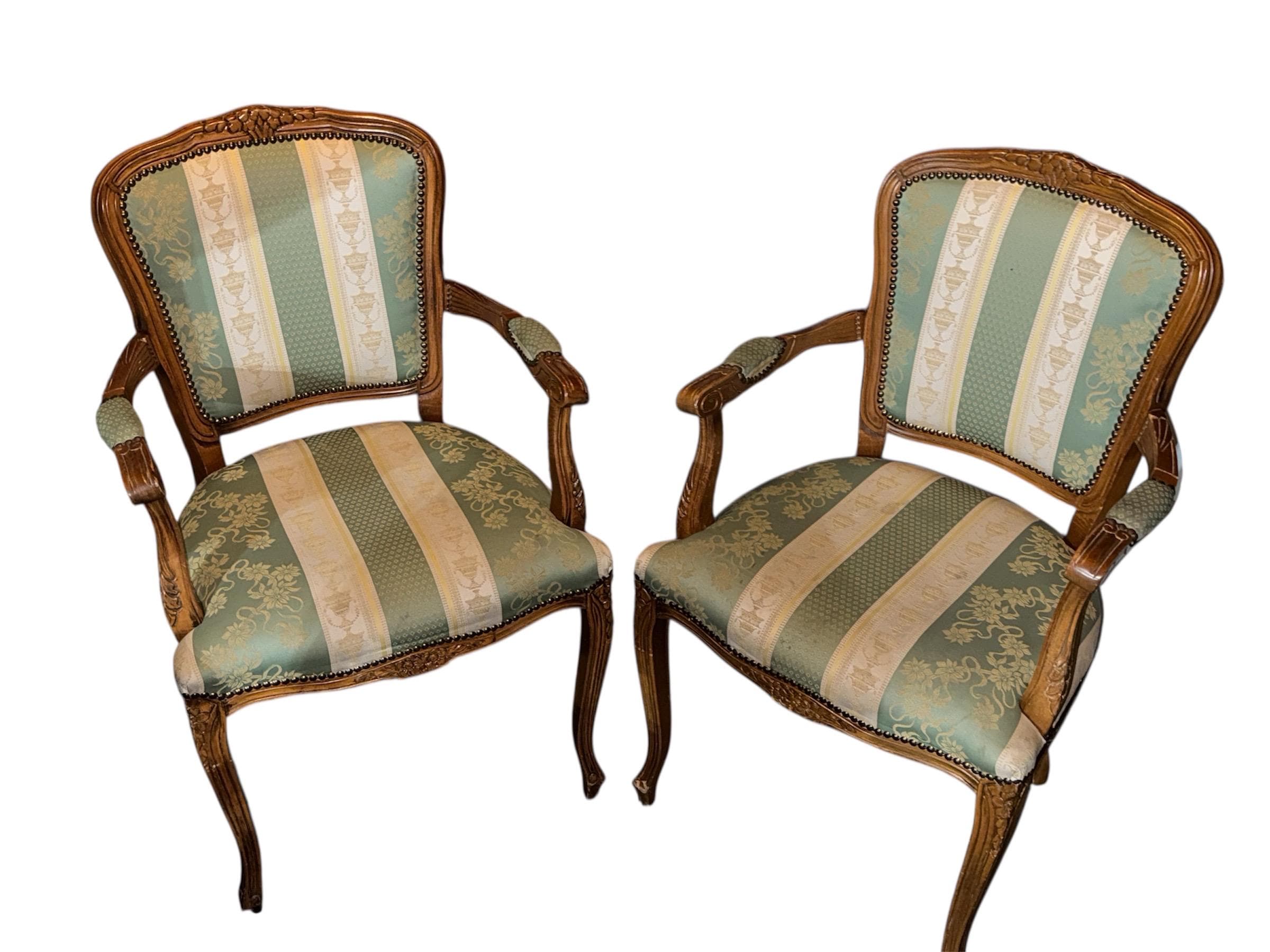 Pristine Pair of Vintage French Louis XV Fauteuil Armchairs in Sage & Cream Damask - Thumbnail 4