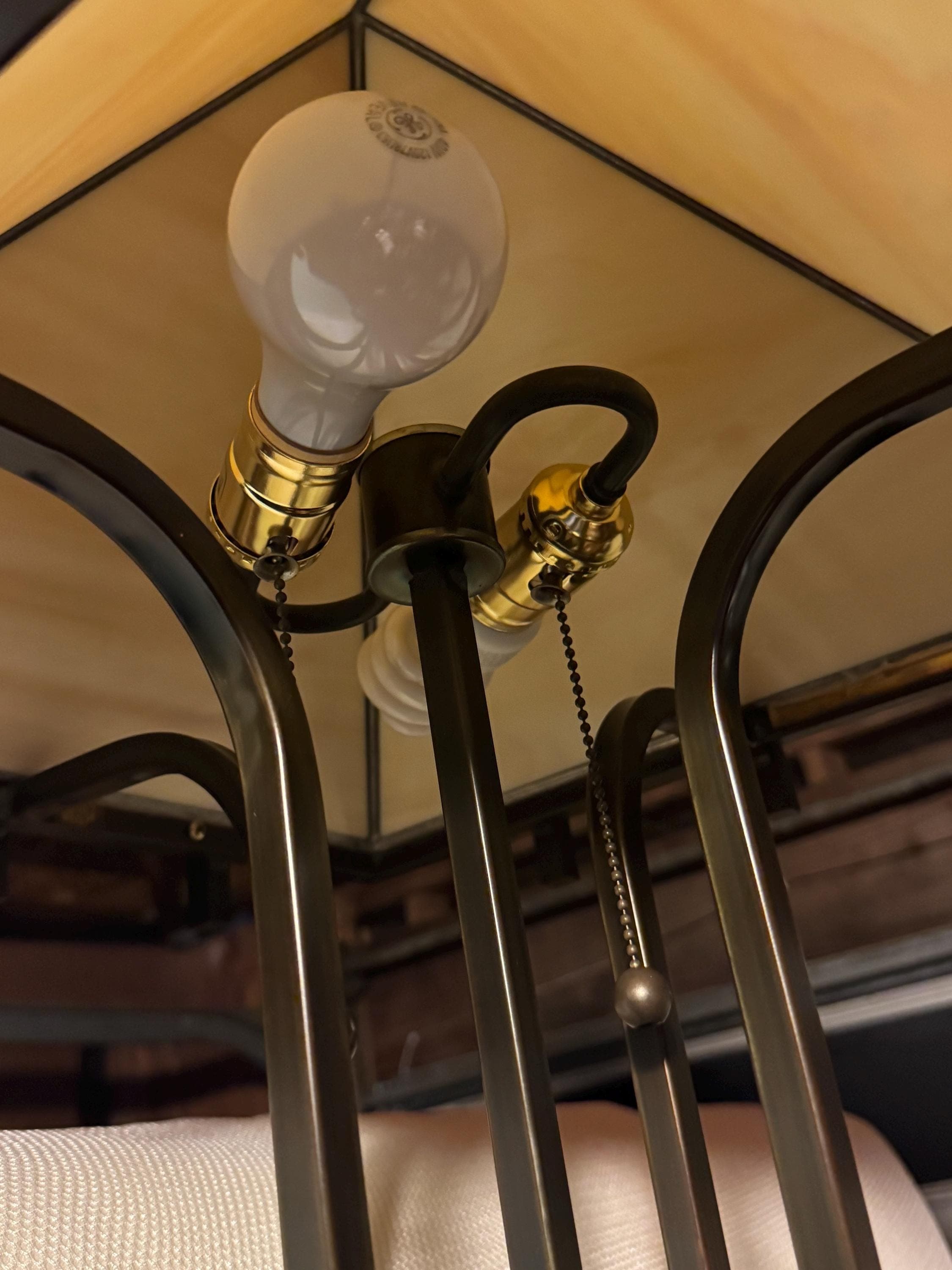 Grand 31" Mission Slag Glass Table Lamp - Thick Prairie Glass - Thumbnail 11