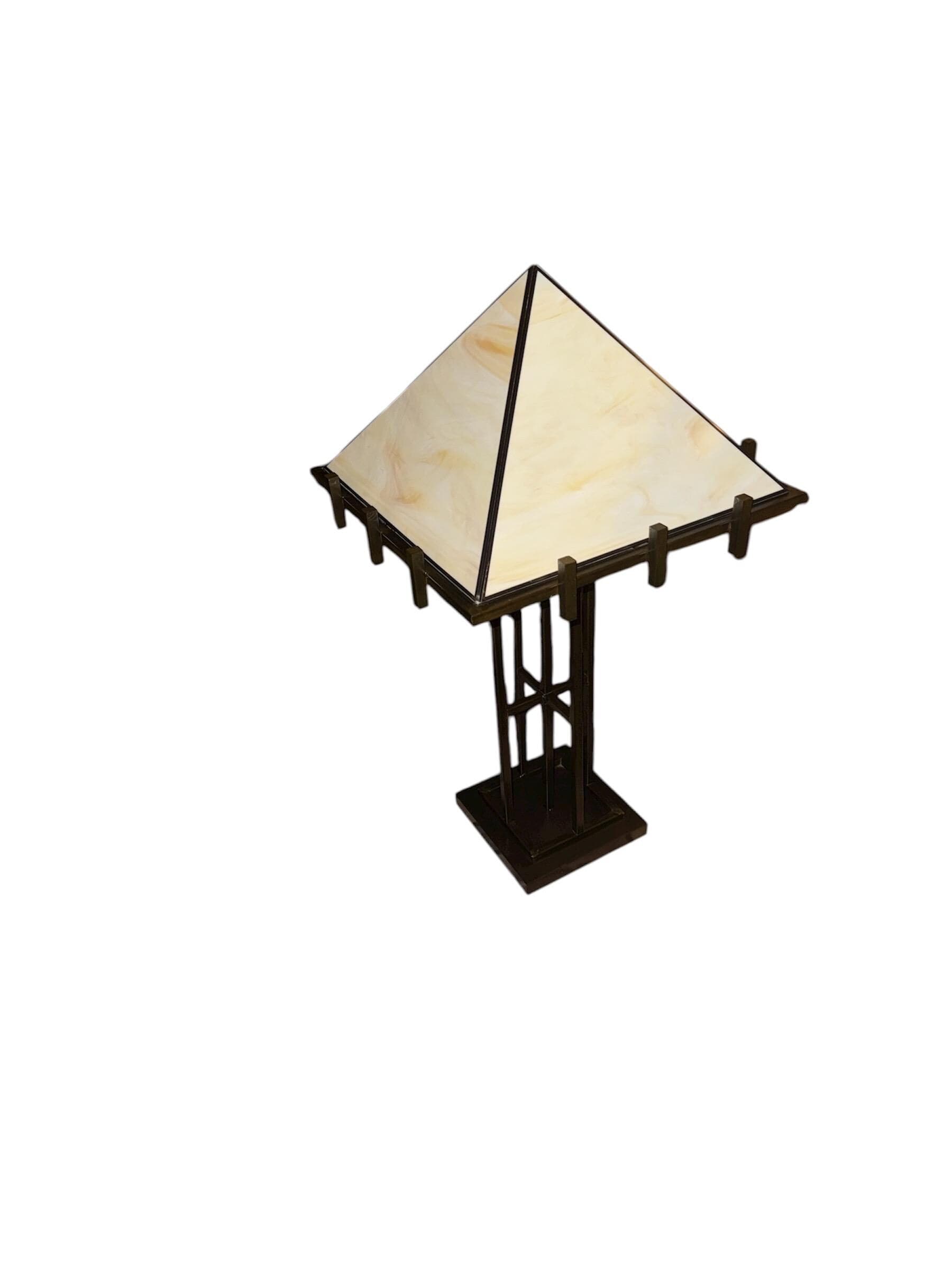 Grand 31" Mission Slag Glass Table Lamp - Thick Prairie Glass - Thumbnail 15