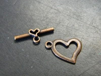 Heart Toggle Clasps: Red Copper Alloy, 2 Sets Small Size - Thumbnail 3