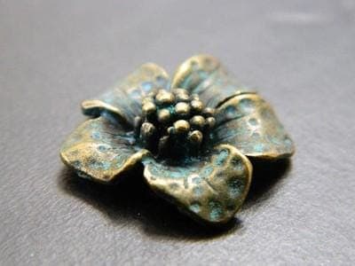 Flower Metal Cabochon: Vintage Bronze with Green Patina (20mm Round) 5 per order - Thumbnail 6