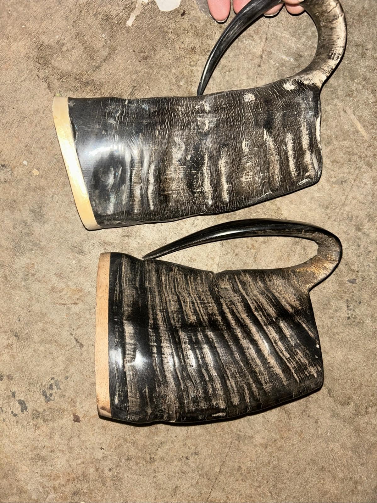 Rustic Viking Bull Horn Mug: Handcrafted Drinking Tankard - Thumbnail 2