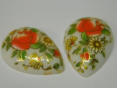 Glass Cabochons: Retro Floral Teardrops (Flat Back, Set of 3) - Thumbnail 2