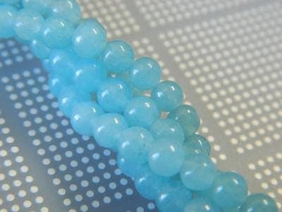 Sponge Quartz Beads: Soft Blue Glow - 4mm Round, 150 Pieces - Thumbnail 3