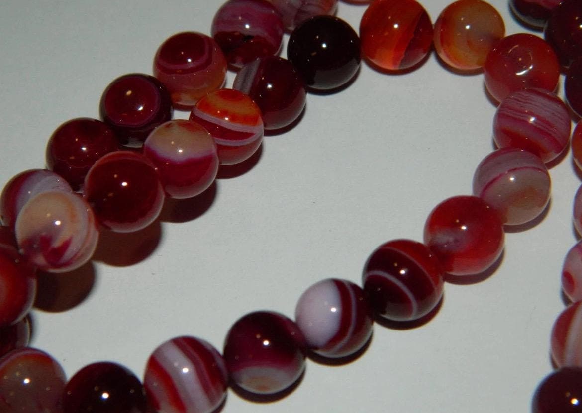 8mm Red Banded Agate Beads - Natural Gemstone - Image 1