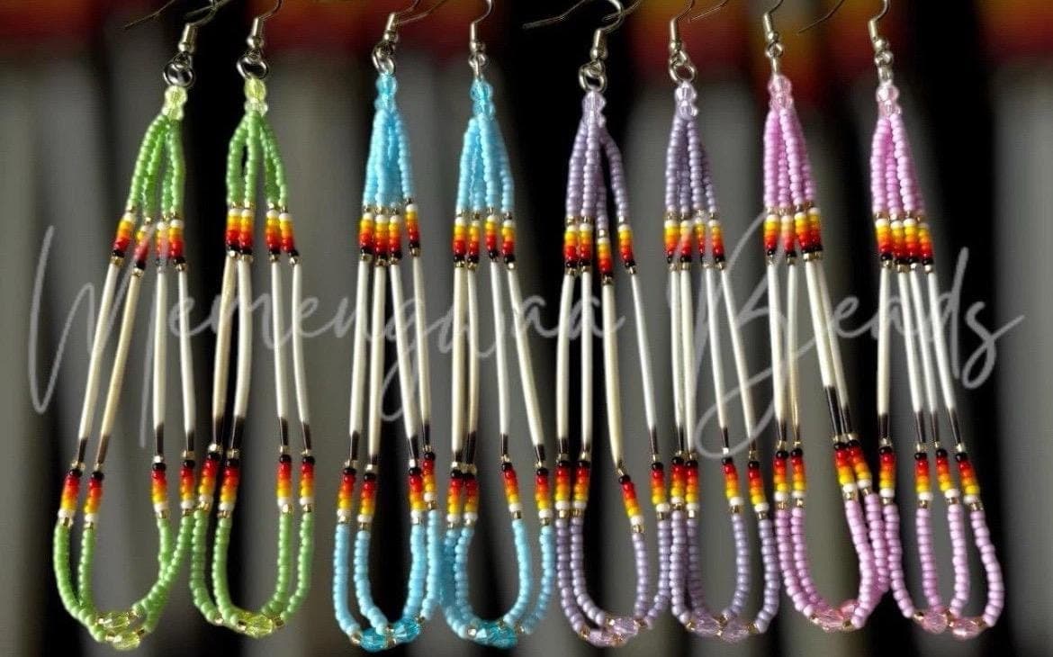 25 Ethically Sourced Porcupine Quills (1-3") | Natural Craft Supplies - Thumbnail 4