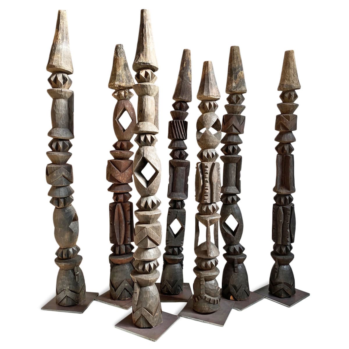 Old Nigerian House Post on Stand - Thumbnail 2