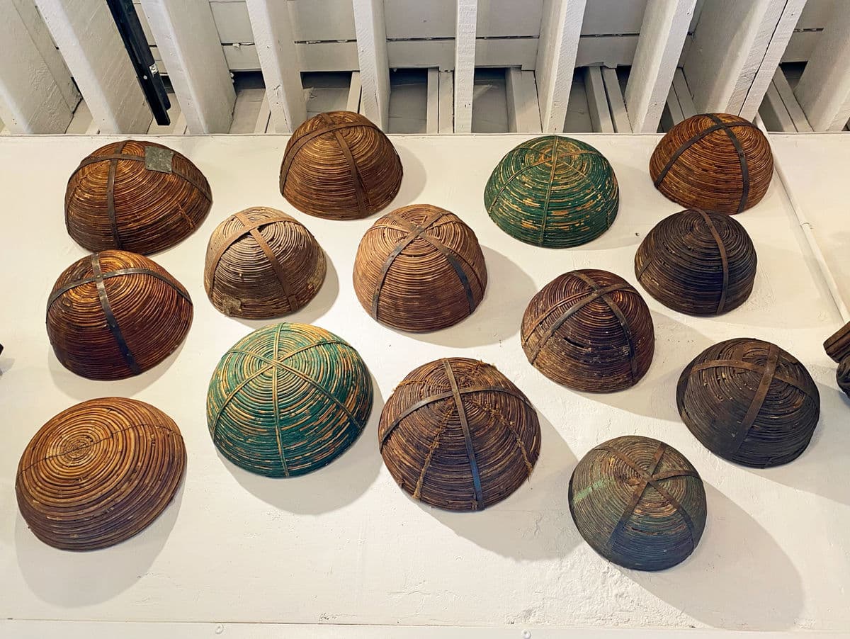 Vintage Bamboo Work Basket - Thumbnail 2