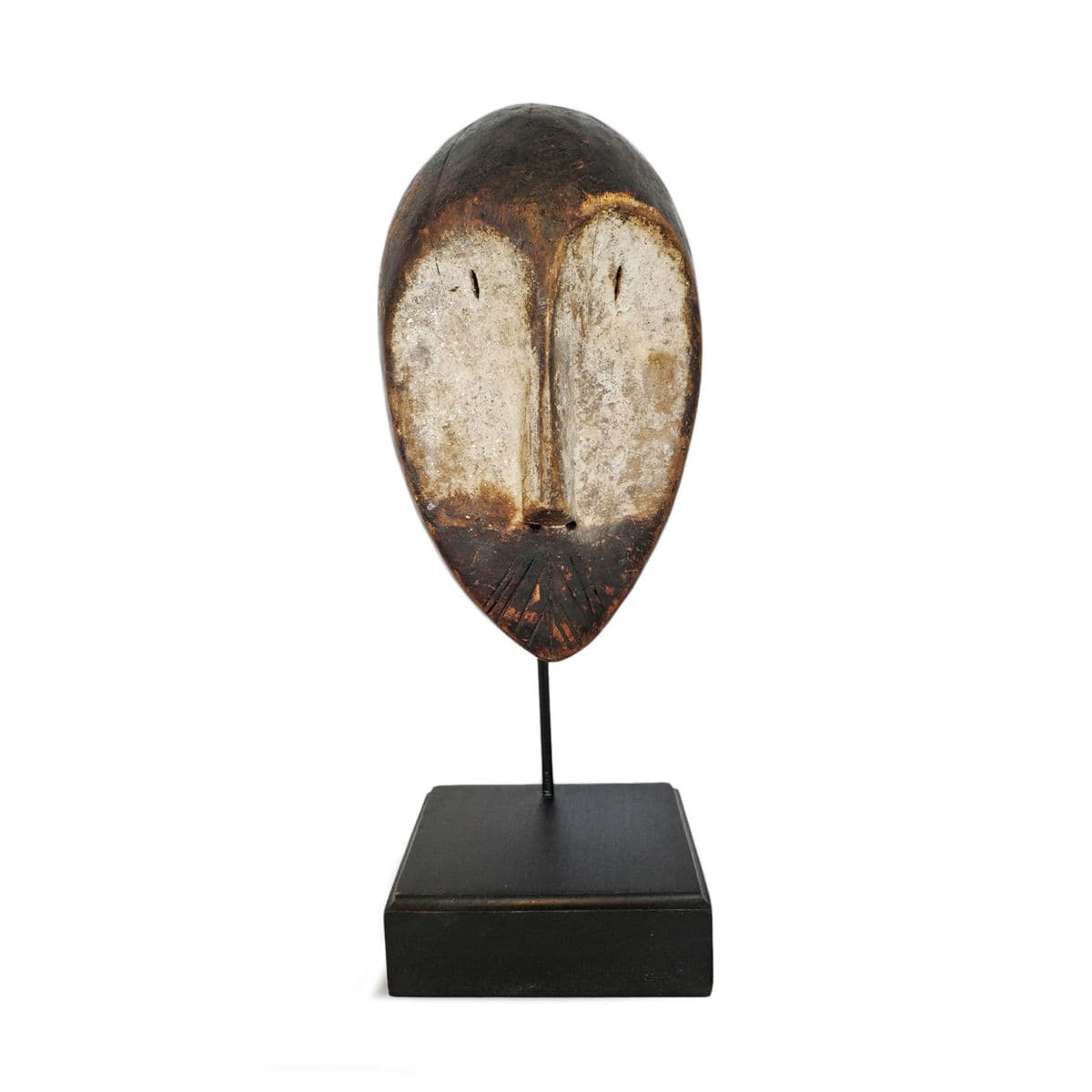 Old Lega Mask on Stand - Thumbnail 2