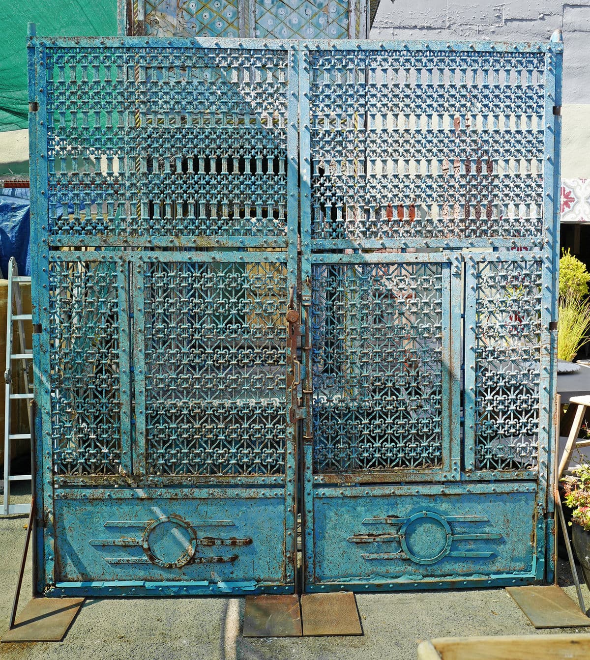 Vintage Large Blue Iron Gates - Thumbnail 2