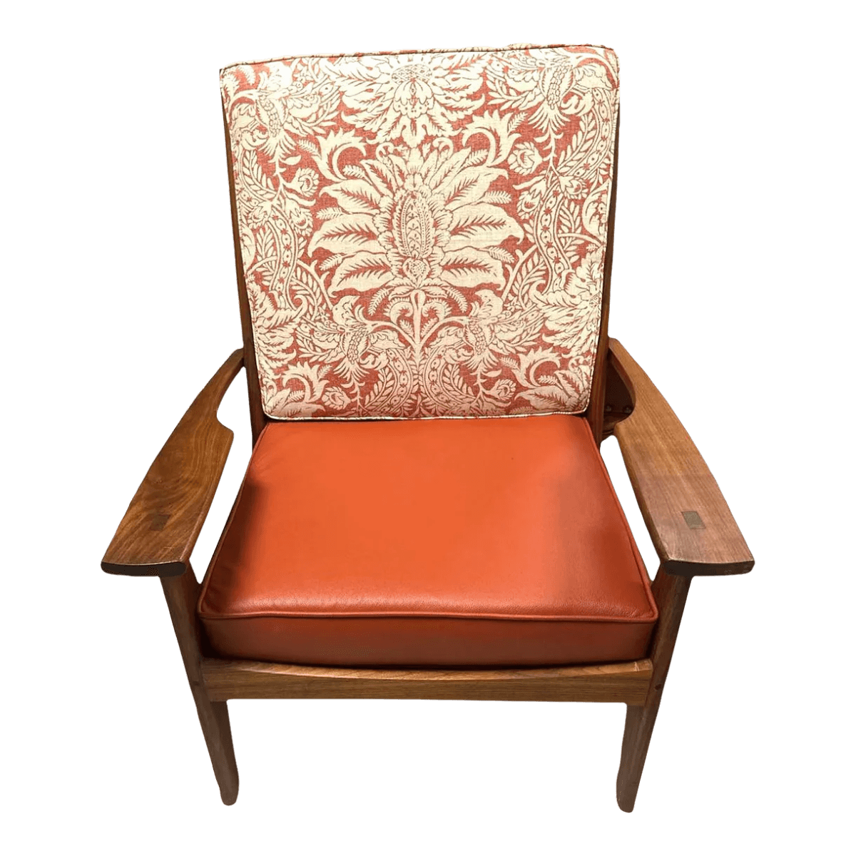 Handcrafted Mid 20th Century Lounge Chair in Walnut, Oak, Leather and Linen - Thumbnail 2