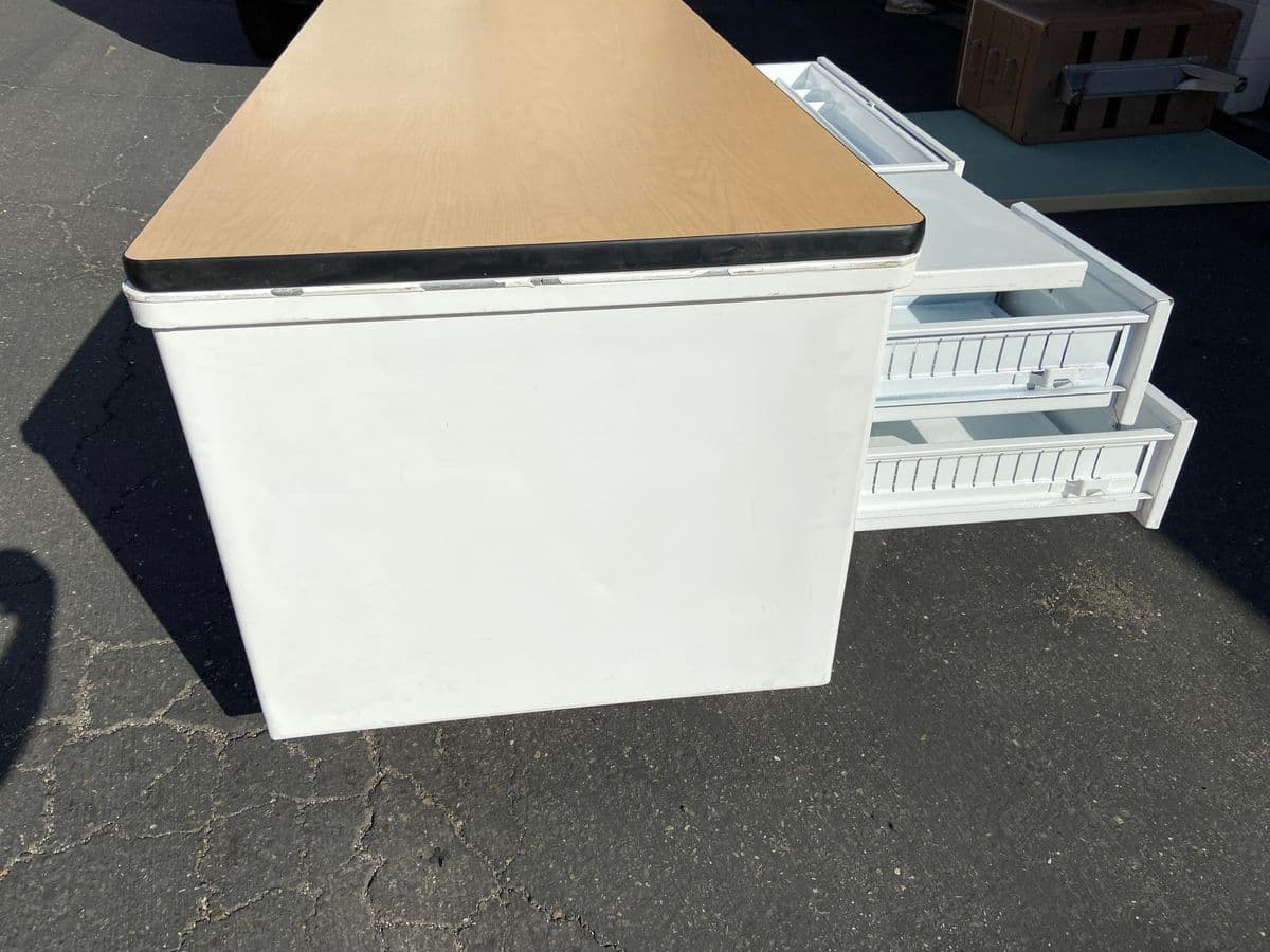 Vintage Mid Century Modern Tanker Desk - Thumbnail 11