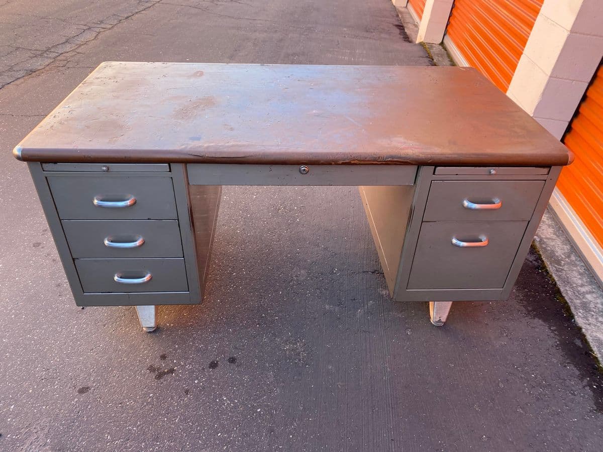 Vintage Mid-Century Modern Metal Tanker Desk - Thumbnail 11