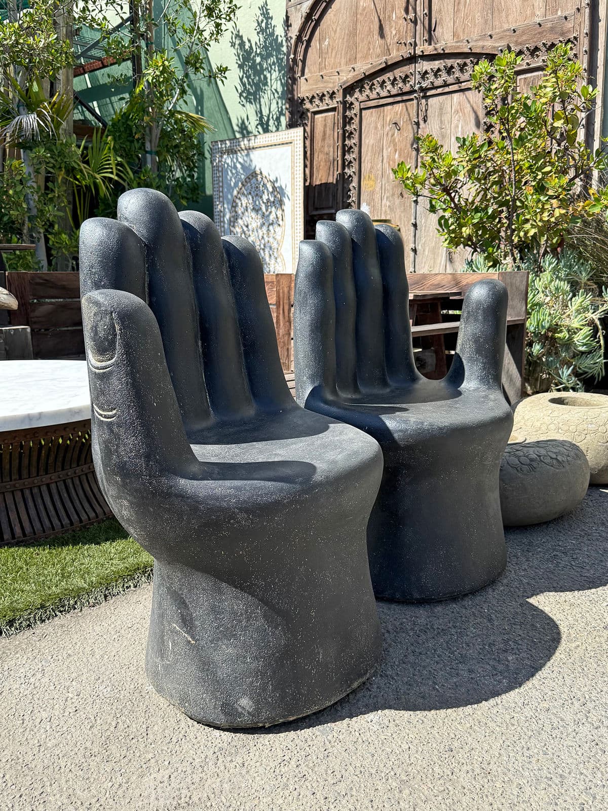 Giant Garden Hand Chair Right - Thumbnail 12