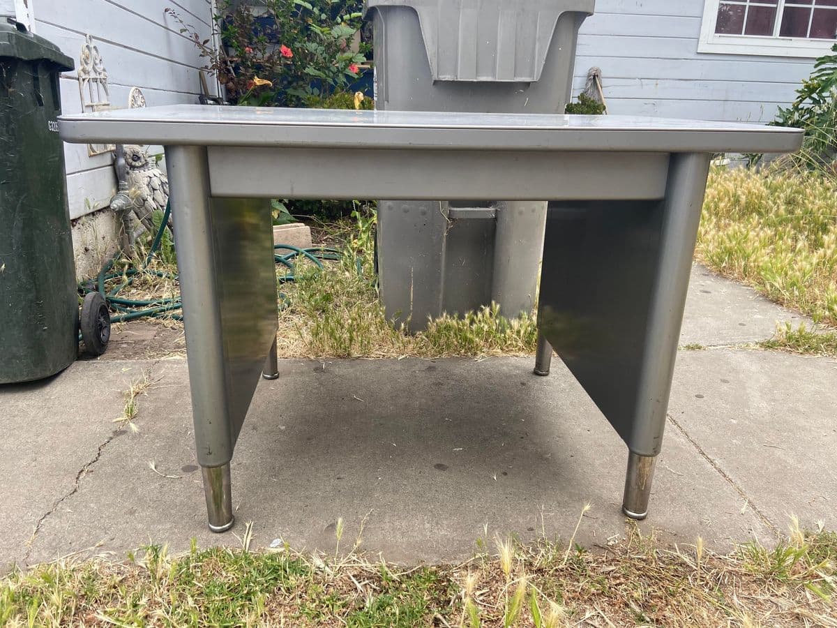 1960s Vintage Mid Century Modern Metal Desk Table - Thumbnail 12