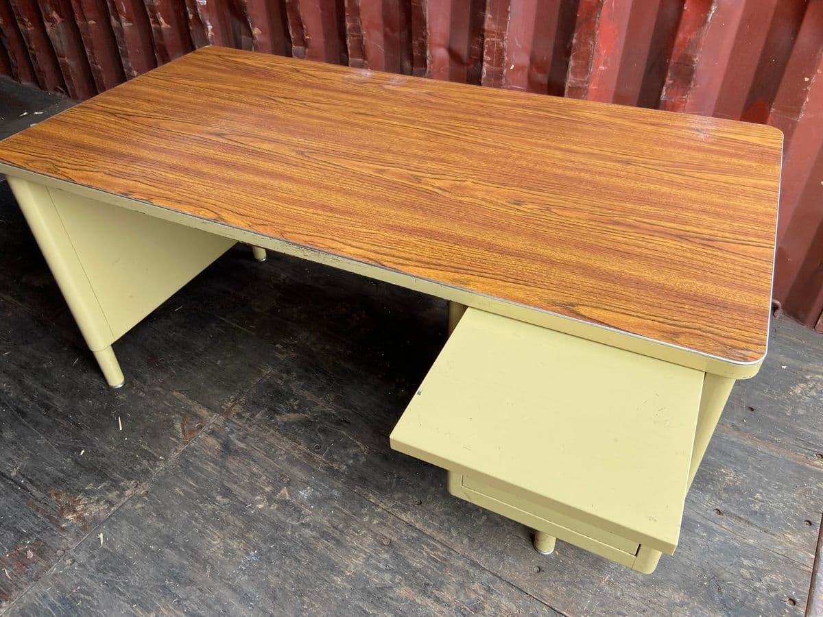 1970s Vintage Mid Century Modern Metal Tanker Desk - Thumbnail 12