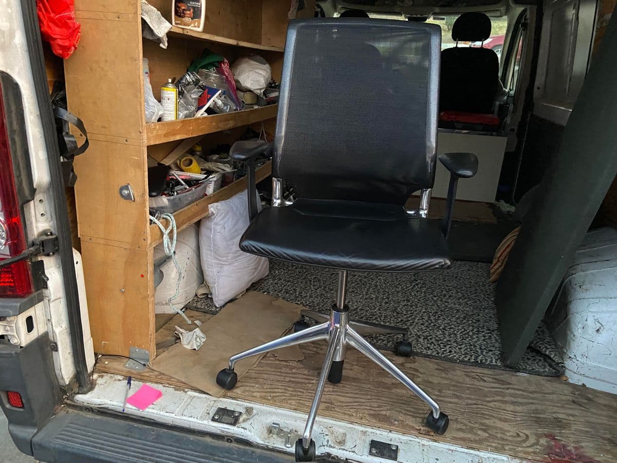 Vintage Vitra Meda Chair by Alberto Meda - Thumbnail 12