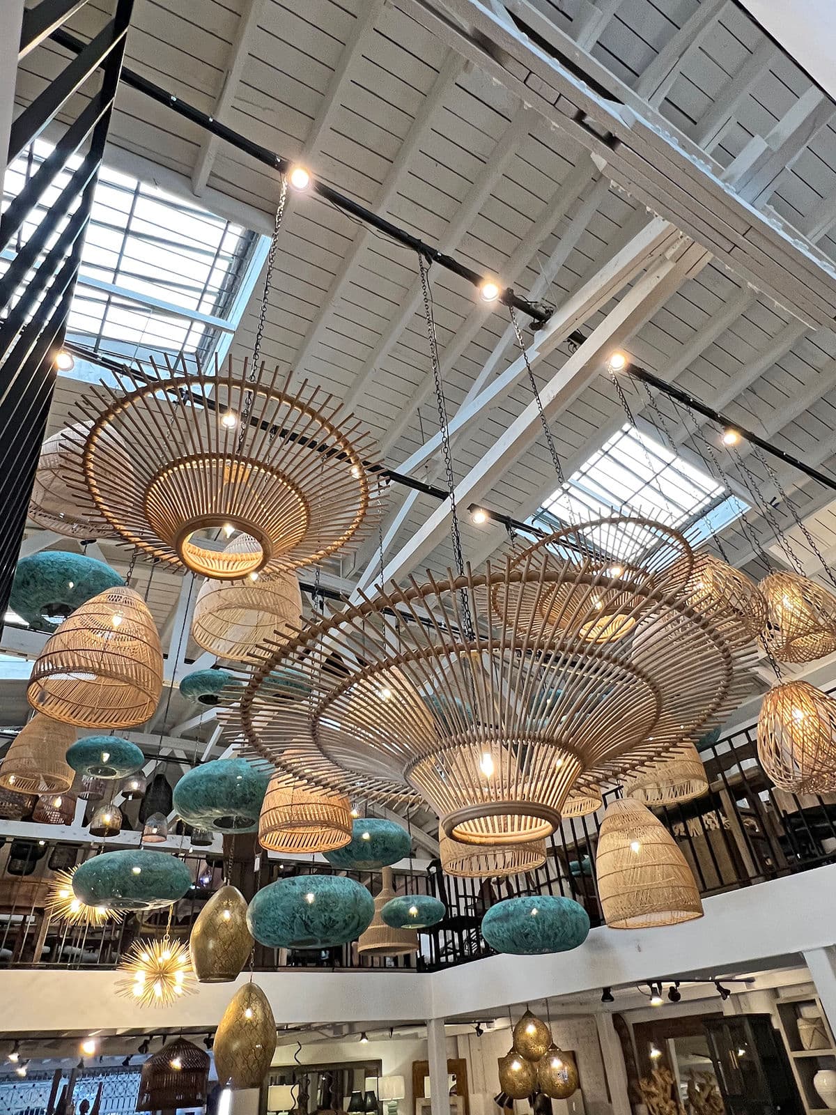 Rattan Sun Ray Pendant Large - Thumbnail 14