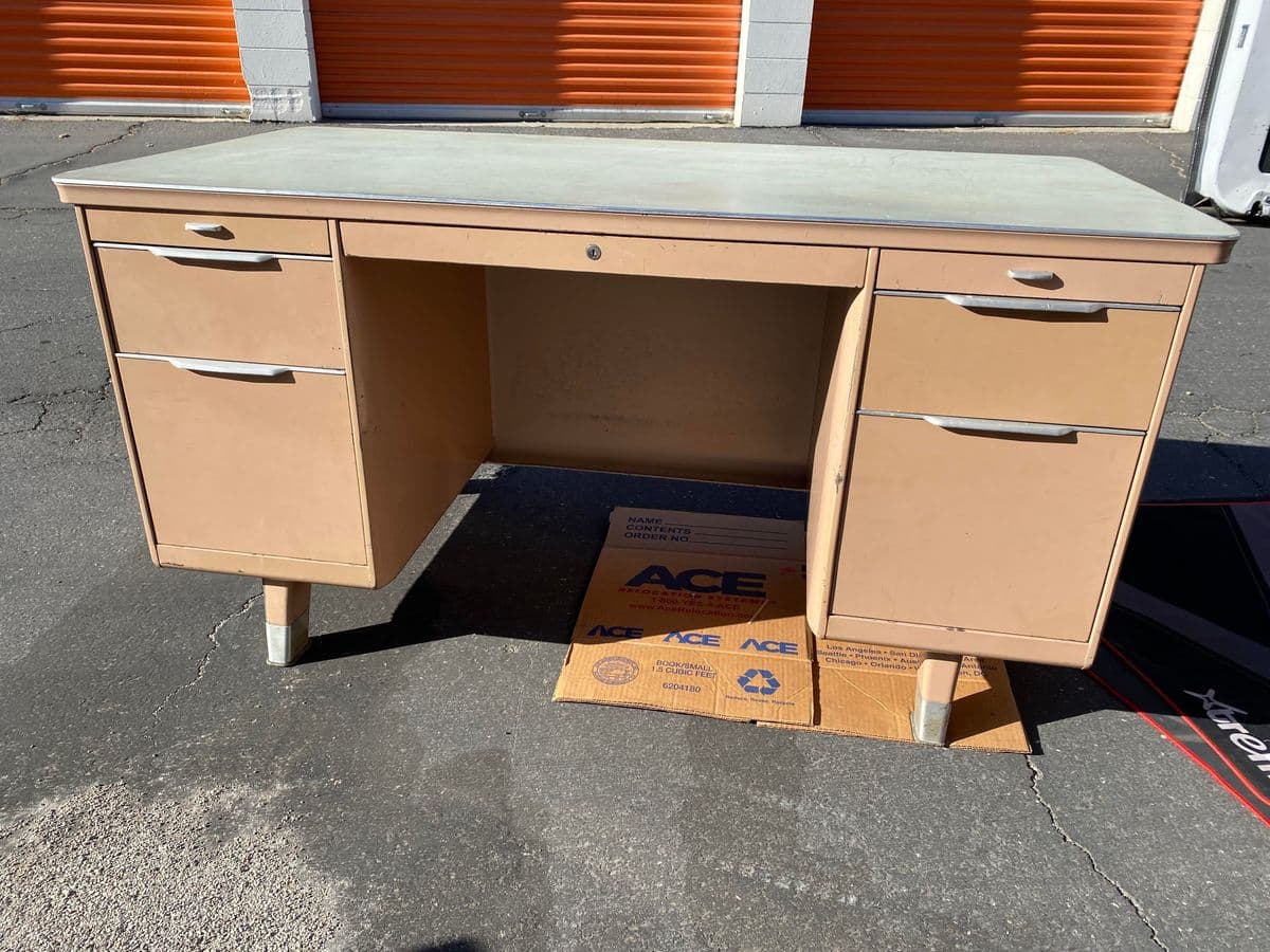 Vintage General Fireproofing Company Metal Tanker Desk - Thumbnail 13