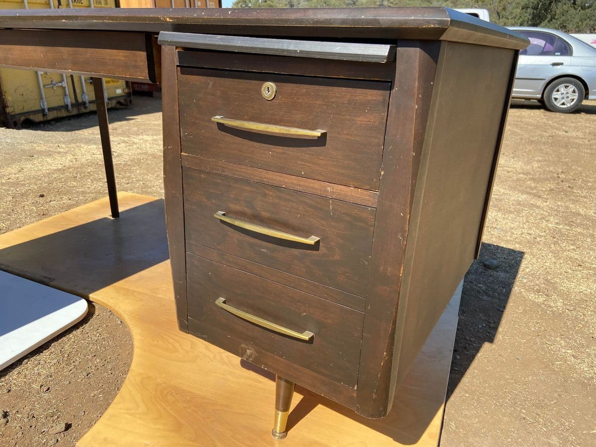 1970s Vintage Mid Century Modern L Shape Desk - Thumbnail 13