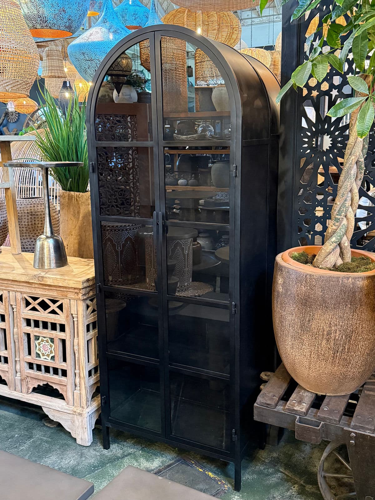 Gunmetal Arch Glass Cabinet - Thumbnail 15