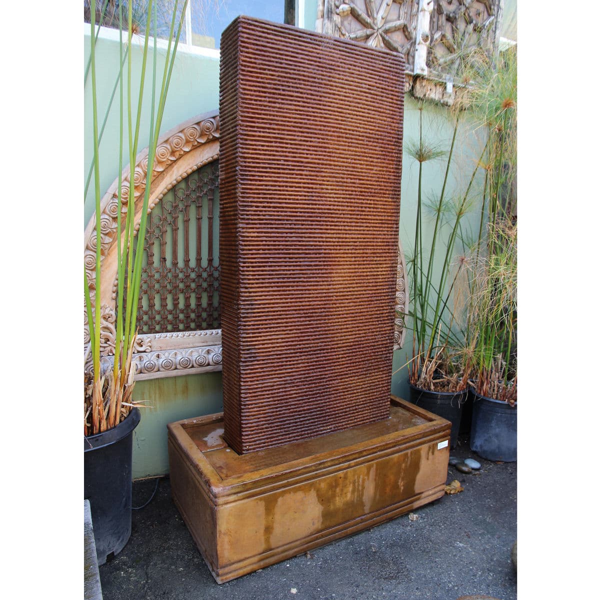 Rust Cement Ripple Fountain Large - Thumbnail 3