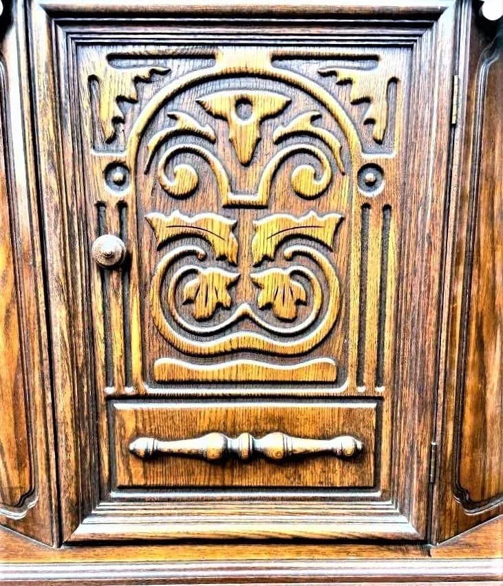 Antique Spanish Revival Solid Oak Liquor Cabinet or Linen Press - Early 20th Century - Thumbnail 3