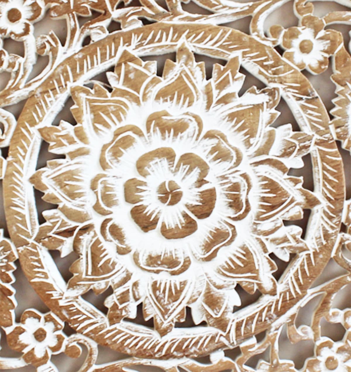 White Wash Carved Medallion Panel 24 - Thumbnail 3