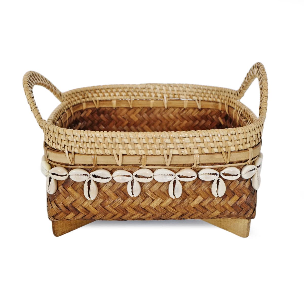 Bamboo & Cowry Basket Medium - Thumbnail 3