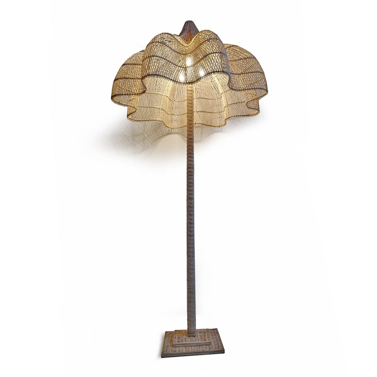 Matador Rattan Floor Lamp - Thumbnail 3