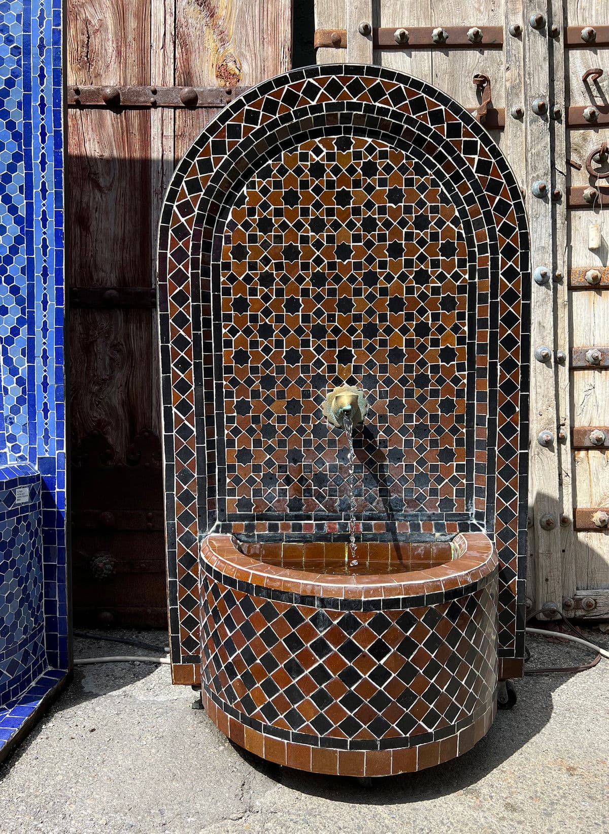 Brown & Black Moroccan Arch Tile Fountain - Thumbnail 3