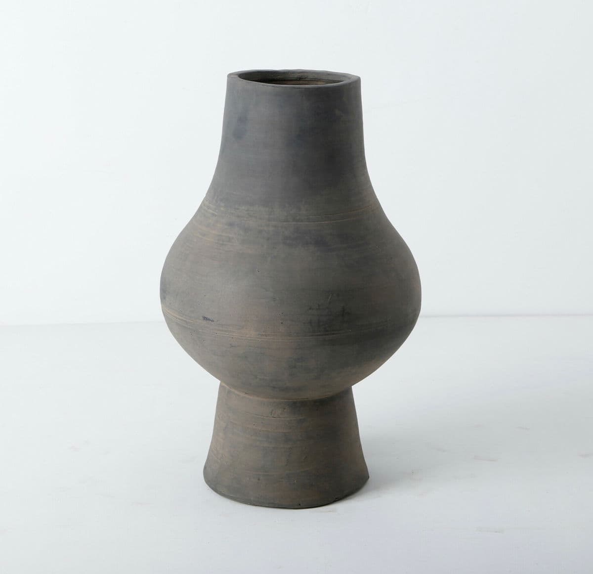 Aven Black Earth Pottery - Thumbnail 3