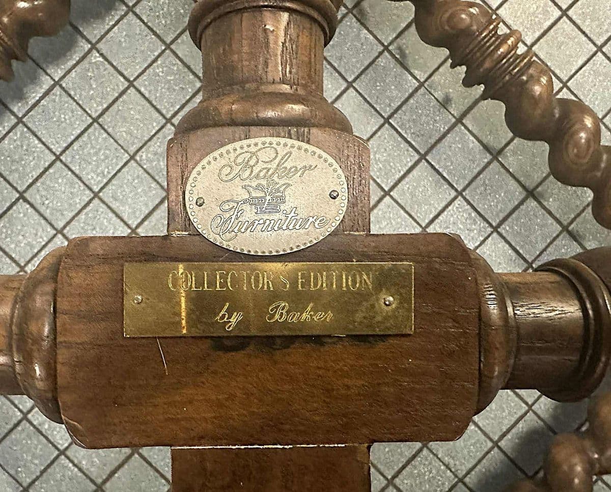 Baker Furniture Collectors Edition Barley Twist Oak Glass Top Coffee Table - Vintage Mid 20th Century - Thumbnail 3